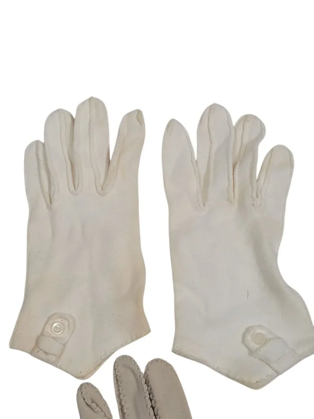 Vintage Womens Gloves Lot Of 3 Pairs Beige White Embroidered Button